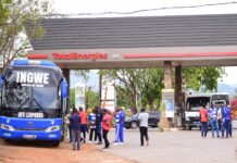 Watch - AFC Leopards fans arrive in colourful buses ahead of Bandari clash