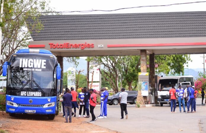 Watch - AFC Leopards fans arrive in colourful buses ahead of Bandari clash