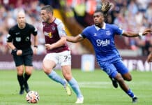 Alex Iwobi injured against Aston Villa